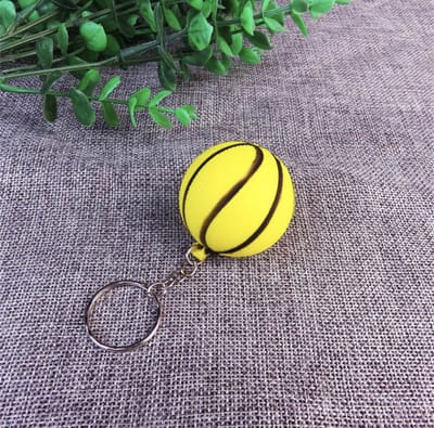 GoedeDoelen.Shop | Sleutelhanger Gele Basketbal | Basketbal | Tashanger Basketbal | I Love Basketbal | Sporttashanger | Sleutelring | Sport Sleutelhanger