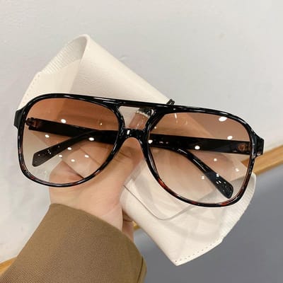 Groot Vormig Montuur Premium Designer Zonnebril Voor Vrouwen Voor Voor Mannen Stijlvolle Retro Stijl Trending Vierkant Vormig Oversized Zonlicht Bril UV400