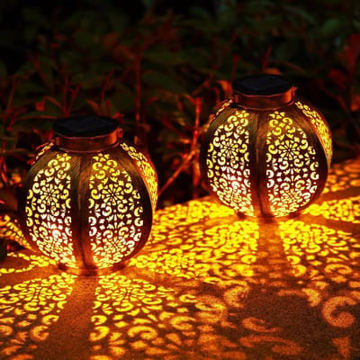 Tuinlamp op zonne-energie voor buiten 2 stuks metaal waterdicht IP44 vintage warm wit - Tuinverlichting lantaarn led buiten patio terras muur tafel hangend balkon decoratie. tuinverlichting op zonneenergie