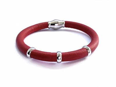 NIEUW! Jolla - dames armband zilver - leer - magneetsluiting - bedels - Single Silver - Rood