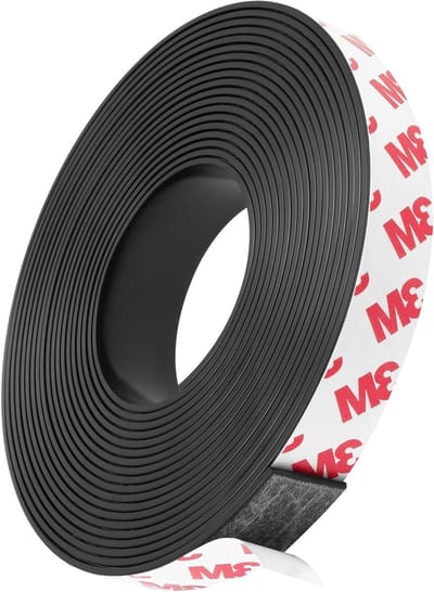 Zelfklevende Magnetische Tape van 2 meter, Geschikt voor Gordijnen, Foto's en Posters, Ideaal voor Koelkast en Insectenhoren, 1.5 cm x 1.5 mm