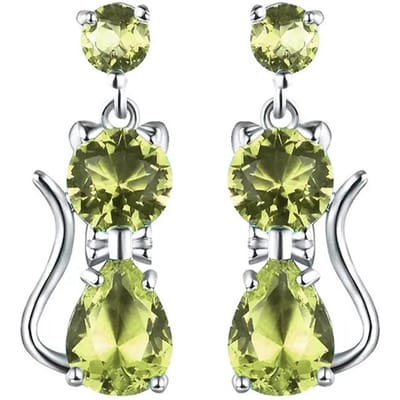 Huitan Romantische 9 Kleuren Katten Oorbellen voor Vrouwen Ingelegd met Briljante Kubieke Zirconia Statement Meisjes Oorbellen Dagelijks Gebruik Feest Sieraden beige
