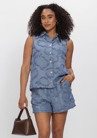 Studio Amaya blauwe dames blouse   Punt kraag   Regular fit   Borstzakken   Structuur patroon   Knoopsluiting   Mouwloos Blauw XL