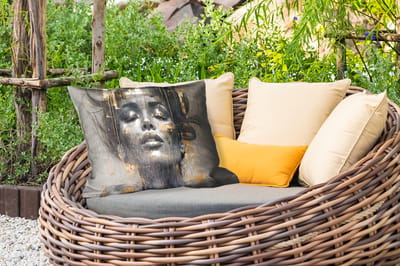 Buitenkussens - Tuin - Vrouw - Kunst - Goud - Abstract - Glamour - 50x30 cm