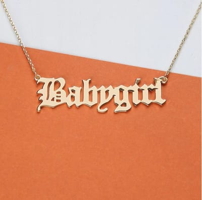 Hiden - Fashion Babygirl Necklace - Sieraden - Ketting Dames - Mode - Goudkleurige ketting - Goudkleurig