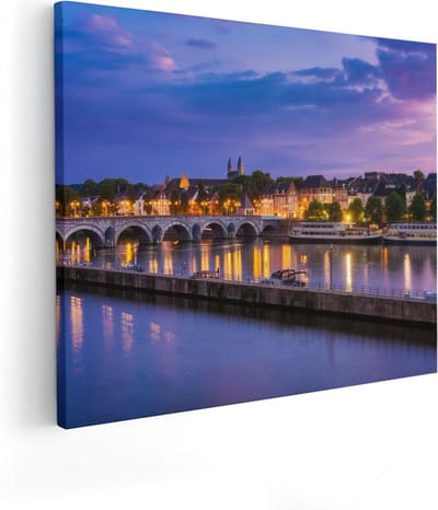 Artaza Canvas Schilderij Skyline - 50x40 cm - Wanddecoratie Maastricht - Muurdecoratie Zonsondergang - Kamer Accessoires Stad