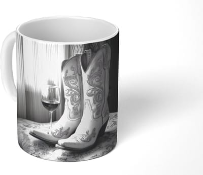Mok - Koffiemok - Wijn - Cowboylaarzen - Raamlicht - Wit - Mokken - 350 ML - Beker - Koffiemokken - Theemok