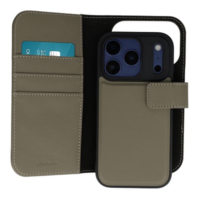 imoshion Hoesje - Geschikt voor Apple iPhone 17 Pro - Uitneembare 2-in-1 Luxe Bookcase - Groen