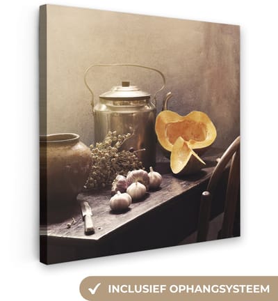 Canvas schilderij 20x20 cm - Wanddecoratie Stilleven - Pompoen - Knoflook - Pan - Tafel - Muurdecoratie woonkamer - Slaapkamer decoratie - Kamer accessoires - Schilderijen op canvas