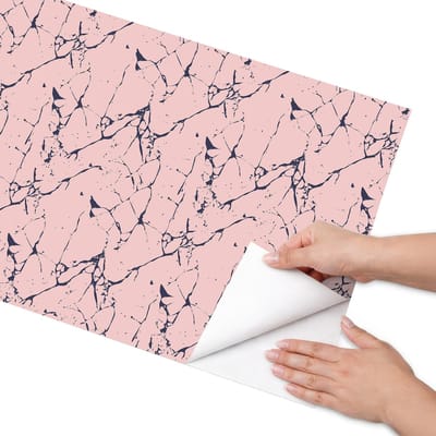 Coloray Meubel Wrap Folie - Roze Meubelfolie - 50x100 cm - Meubelfolie Zelfklevend Abstracte structuur - Wrapfolie Keuken - Modern Meubelfolie - Decoratiefolie - Tafeldecoratie - Abstractie