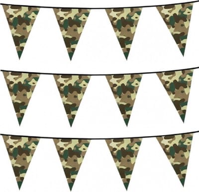 Set van 6x stuks camouflage vlaggenlijnen van 6 meter army/leger/soldaten thema - feestartikelen en versiering