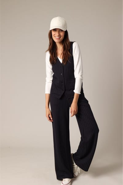 Deeluxe Cappie Pet Zwart