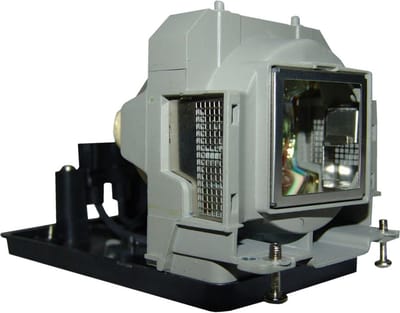 Beamerlamp geschikt voor de TOSHIBA TLP T720 beamer, lamp code TLPLW2. Bevat originele UHP lamp, prestaties gelijk aan origineel.