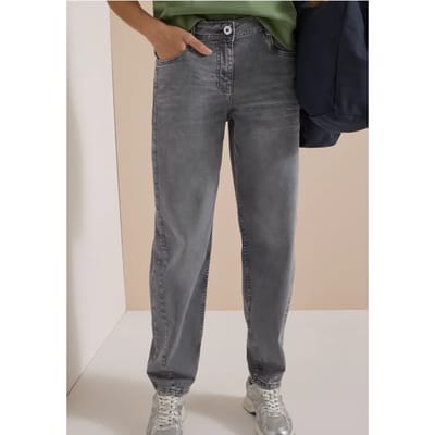 Jeans met High Waist en wijd uitlopende pijpen in een Loose Fit-pasvorm