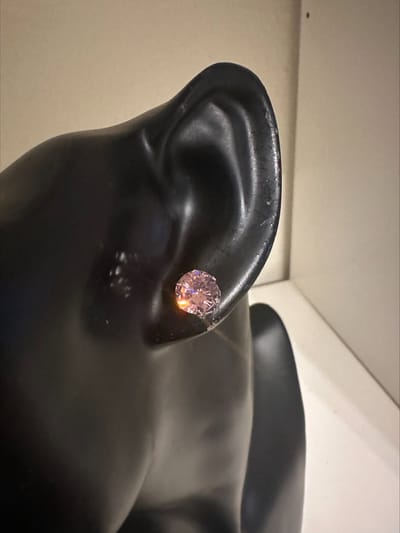 rose Zirkonia magneet oorknoppen 0.8 diameter | Make up | Parfum | Moederdag | Verjaardagscadeau| Cadeautje| Valentijnsdag| Kado | sieraden | vaderdag | oorbellen | oorsieraden
