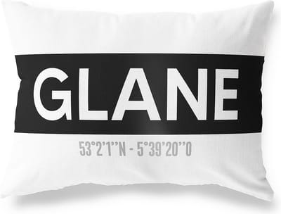 Tuinkussen GLANE - OVERIJSSEL met coördinaten - Buitenkussen - Bootkussen - Weerbestendig - Jouw Plaats - Studio216 - Modern - Zwart-Wit - 50x30cm