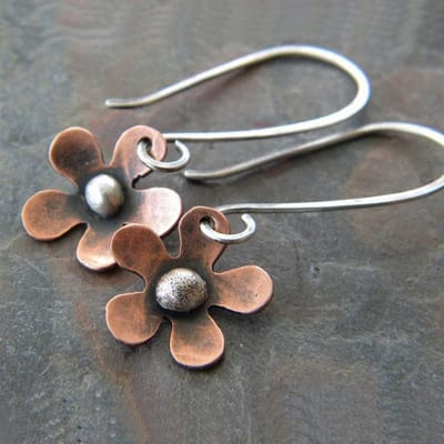 Vintage Etnische Koperen Bloem Hangende Oorbellen Voor Vrouwen Tribale Sieraden Oude Koperen Metalen Hangende Oorbellen Voor Vrouwen Feest Sieraden black
