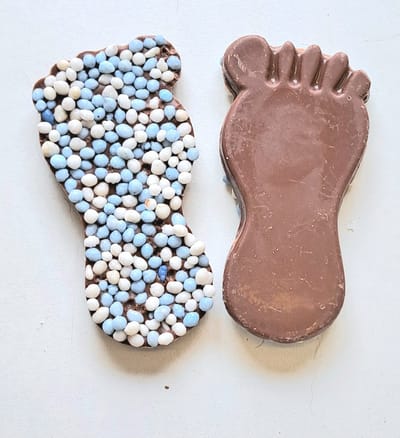chocolade babyvoeten met blauwe anijs muisjes 14 stuks geboortesnoep babyshower chocolade