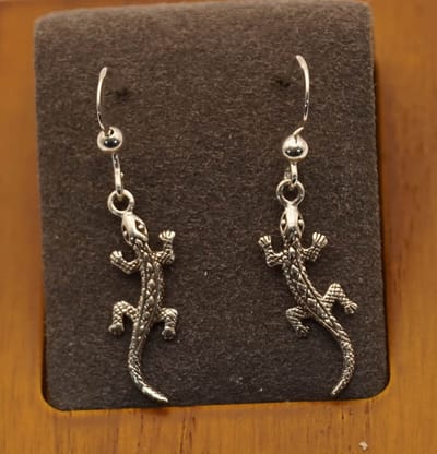 Sterling zilveren oorhangers salmander - oorbellen salamander gemaakt van 925 zilver - prachtige zilveren salamander oorbellen - wilde dieren oorbellen van zilver - stoere dieren oorhangers