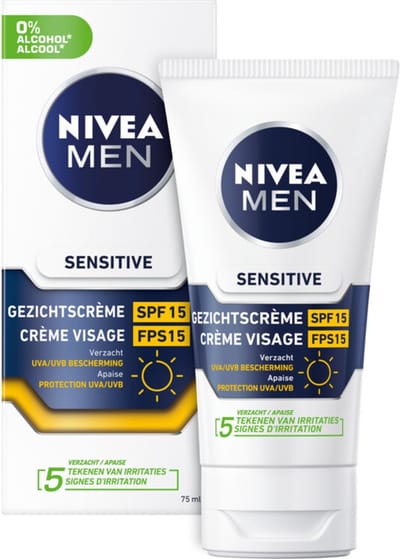 NIVEA Men Moisturizer Sensitive SPF 15 - 3 x 75 ml - Voordeelverpakking