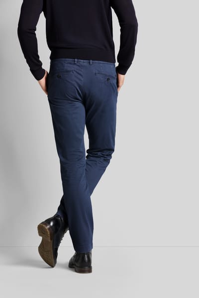 Bugatti Herren Chino-broek met een licht gebruikte look