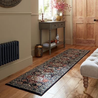 Flycarpets Loper Laagpolig vloerkleed Gillingham- Klassiek - Blauw 60 x 230 cm