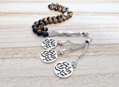 Handgemaakte tesbih "tasbih" natuursteen "Tijgeroog" - Aantal kralen 33 - Diameter kralen 8 MM - met metaal tassel "model 10" - Een mooi cadeau-idee