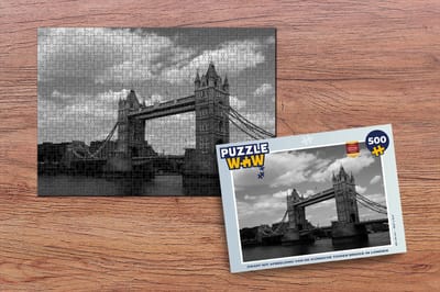 Puzzel Zwart wit afbeelding van de iconische Tower Bridge in Londen - Legpuzzel - Puzzel 500 stukjes