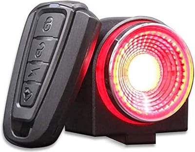 Fietslamp – fiets verlichting – duurzaam – waterbesteding - Bicycle light  - waterproo