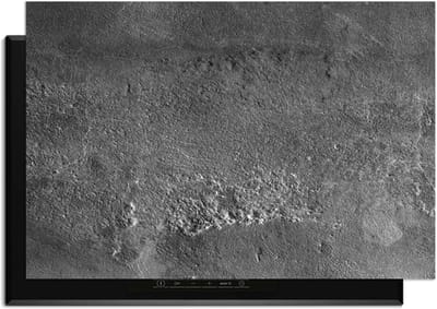 KitchenArt - Urban Stone Elegance – Inductie Beschermer - 90x50 cm - Kookplaat Beschermer - Luxe Afdekplaat Inductieplaat - Anti-slip & Oprolbaar - Beschermmat Inductiekookplaat