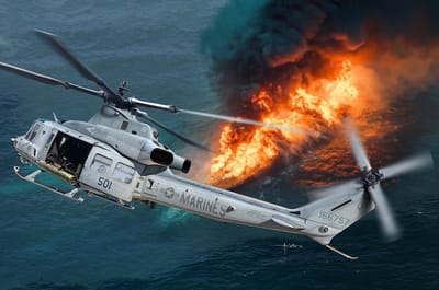 Trumpeter Modelbouwpakket Militaire voertuigen - 05118 Bell UH-1Y Venom - Amerikaanse Militaire Helikopter Plastic - 1:35 - Modelbouw