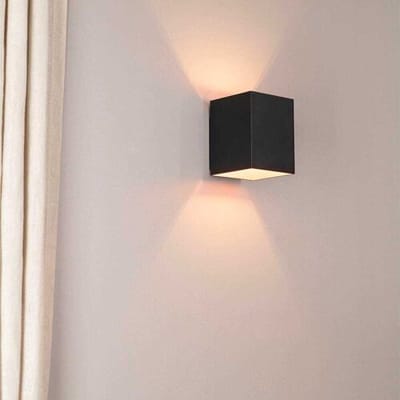 HOFTRONIC – Cometa nero oro wandlamp rechthoekig – Dimbaar – Up and downlight – Mat zwart aluminium – Goud interieur – G9 fitting – IP20 – Binnengebruik