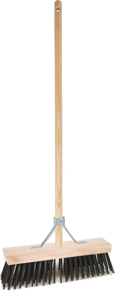 Betra Buitenbezem - FSC hout - staaldraad - hard - 30 x 150 cm