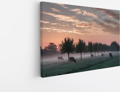Saammp Canvas Schilderij - Koeien met mooie lucht - Natuur - nederland - 45x30 - Foto op canvas - Wanddecoratie - Muurdecoratie Woonkamer - Slaapkamer decoratie - Canvas Print
