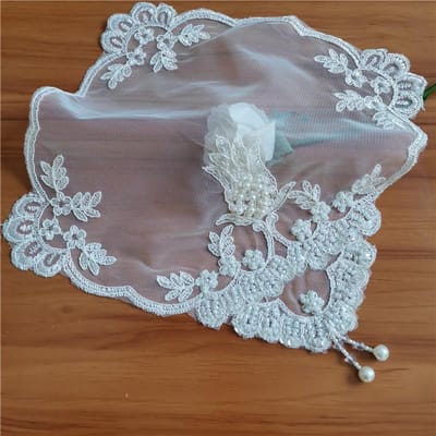 Beste Europese Kant Borduurwerk Kralen Hanger Vierkante Placemat Onderzetter Balkon Slaapkamer Salontafel Fruit Schaal Mat Bruiloftsdecoratie gray