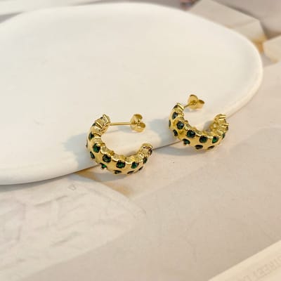 Mini Hoops met Groene Steentjes – Verfrissend & Chic | Twinolo
