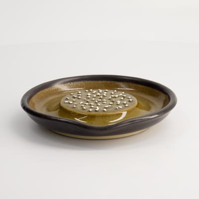 Tokyo Design Studio - Motoshige - Keukenrasp Bord - Middelgroot - Steengoed - Zwart - 15,5 x 8,5 x 14,5 cm
