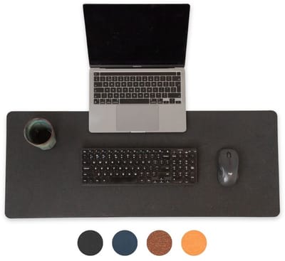 Bureau onderlegger - 85 x 34 cm - Leer - Zwart Spikkel - Bureaumat - Muismat XXL - Antislip - Waterafstotend - Ray | Made out of