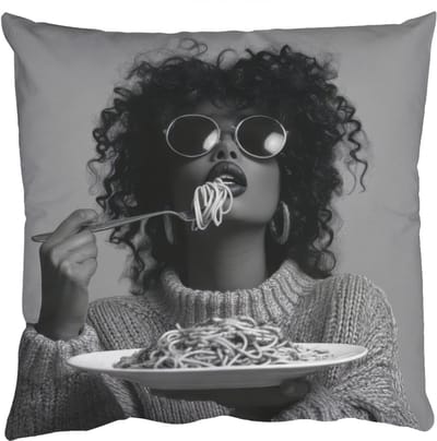 Sierkussens - Kussentjes Woonkamer - 50x50 cm - Vrouw - Pasta - Zwart - Wit
