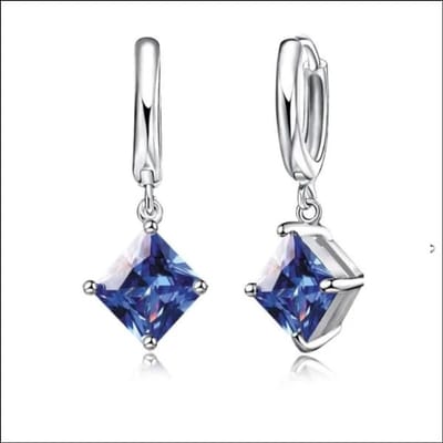 Aramat Jewels | Oorringen | Zilveren Oorhanger met ruitvormige zirkonia | Donker Blauw | |12mm | Zilver | Kinderen | Verkleurd niet