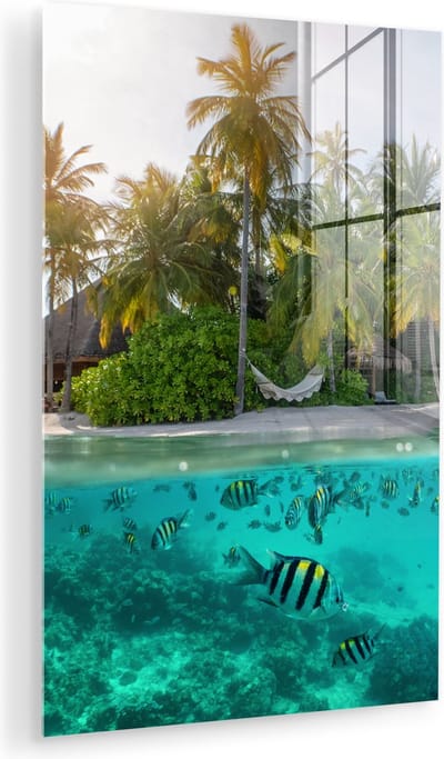 MuchoWow® Glasschilderij 60x90 cm - Schilderij acrylglas - Strand - Zee - Vis - Eiland - Foto op glas - Muurdecoratie woonkamer - Wanddecoratie slaapkamer - Schilderijen