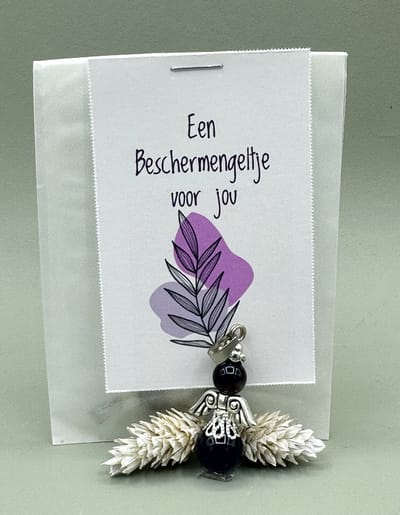 Een beschermengeltje voor jou, amethist, klein kadootje, edelsteen,bescherming,
