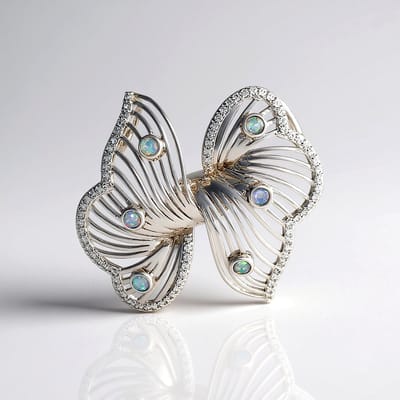 Cavill - Zilveren Hanger - 925 Sterling Zilver Gerhodineerd - 6 Welo Opalen 0.108ct Rond - 82 Cambodjaanse Zirkonia 0.369ct - Elegant Sieraad