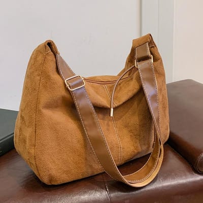 Handtas met textuur en grote capaciteit voor dames in herfst en winter Nieuwe veelzijdige schoudertas Retro oude pendeltas crossbody brown