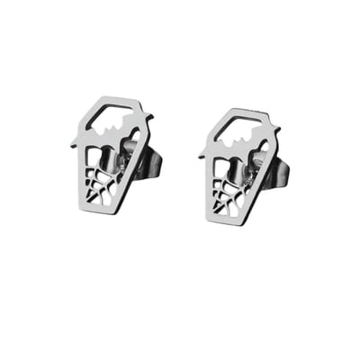 GoedeDoelen.Shop | Oorbellen Scary Coffin Silver | RVS Oorbellen | Zilverkleurig | Afmeting ca 1 CM | Oorsteker | Halloween | Halloween Accessoire | Eng | Vleermuis | Gothic