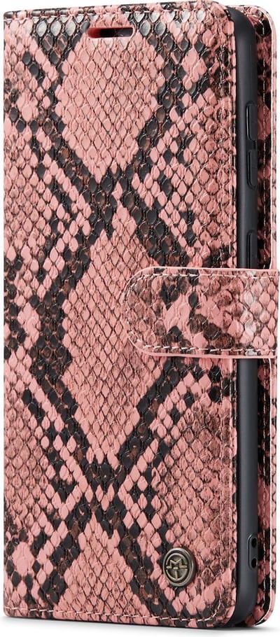 Casemania Hoesje Geschikt voor Samsung Galaxy S21 - Roze - Luxe Wallet Bookcase met Pasjeshouder en Standaard - Kunstleer Portemonnee Telefoonhoesje met Slangenstructuur