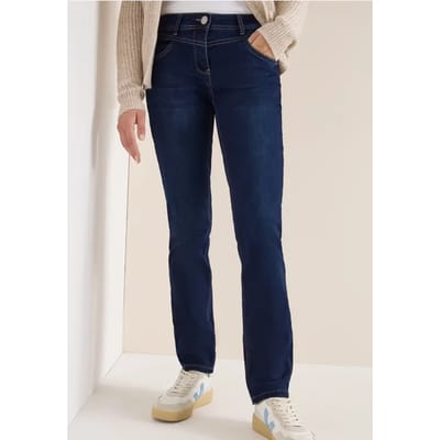 Straight Legs jeans
