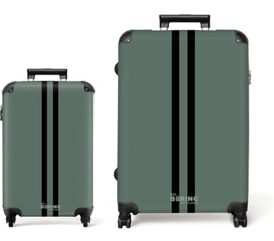 NoBoringSuitcases.com® - Kofferset 2 delig - Koffer lichtgewicht - Groen met dubbele strepen - Reiskoffer set met 4 wielen - Handbagage trolley - Middelgrote rolkoffer - Ruimbagage koffer - Koffers met TSA slot