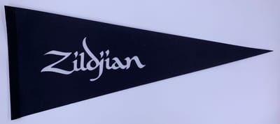 Zildjian - Zildjian drums - drummen - drums - drums logo - Muziek - Vaantje - Amerikaans - Sportvaantje - Wimpel - Vlag - Pennant -  31*72 cm - Logo Zildjian - percussie