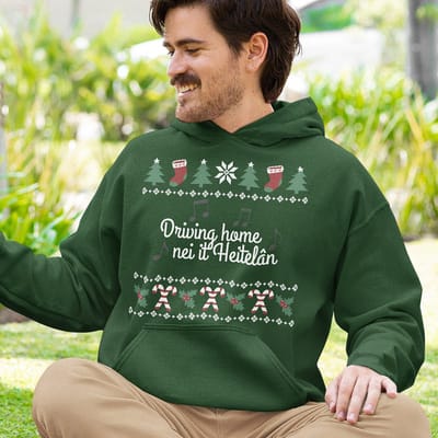 Friese Kerst Hoodie Groen Driving Home Nei It Heitelân - Maat XS - Uniseks Fit - Kerstkleding Voor Dames & Heren